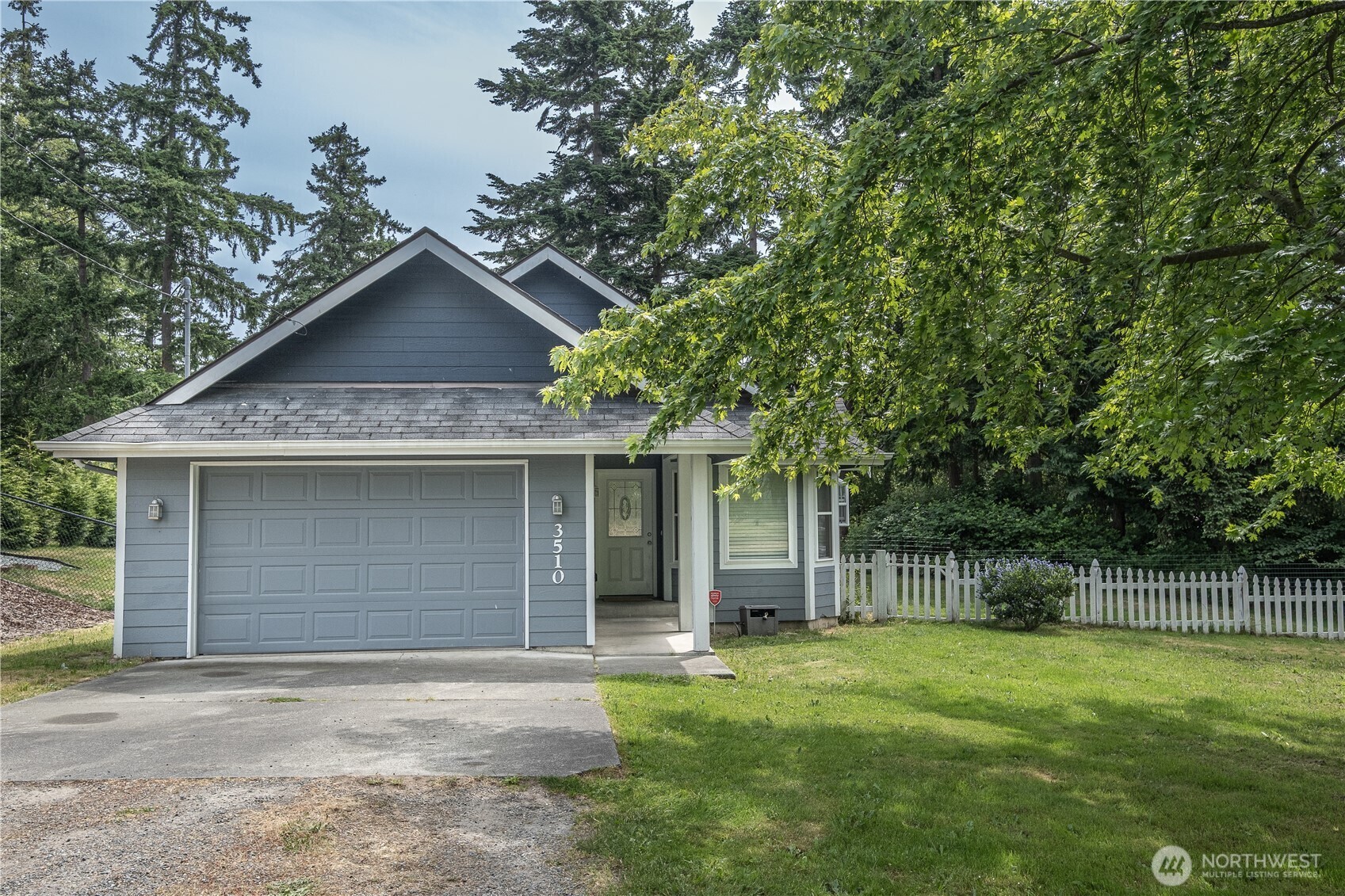 3510 N Appian Way  Oak Harbor WA 98277 photo