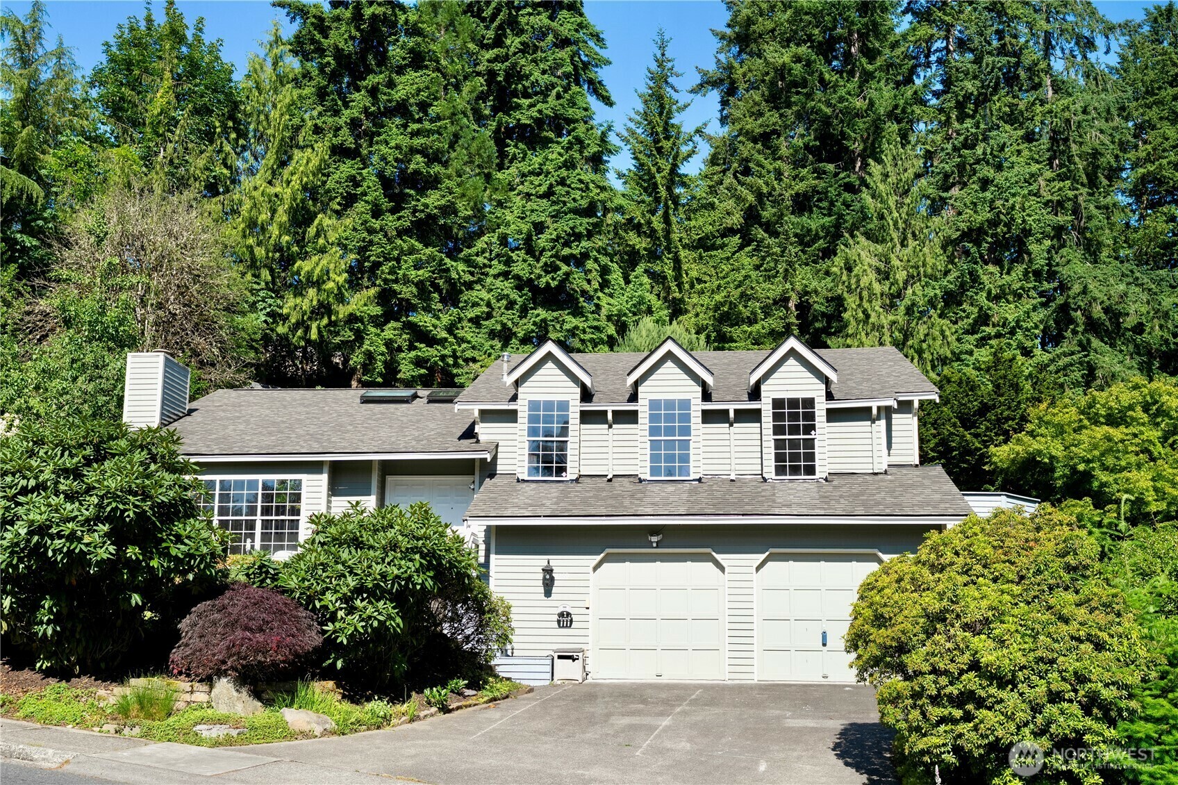 4269  181st Place SE  Issaquah WA 98027 photo
