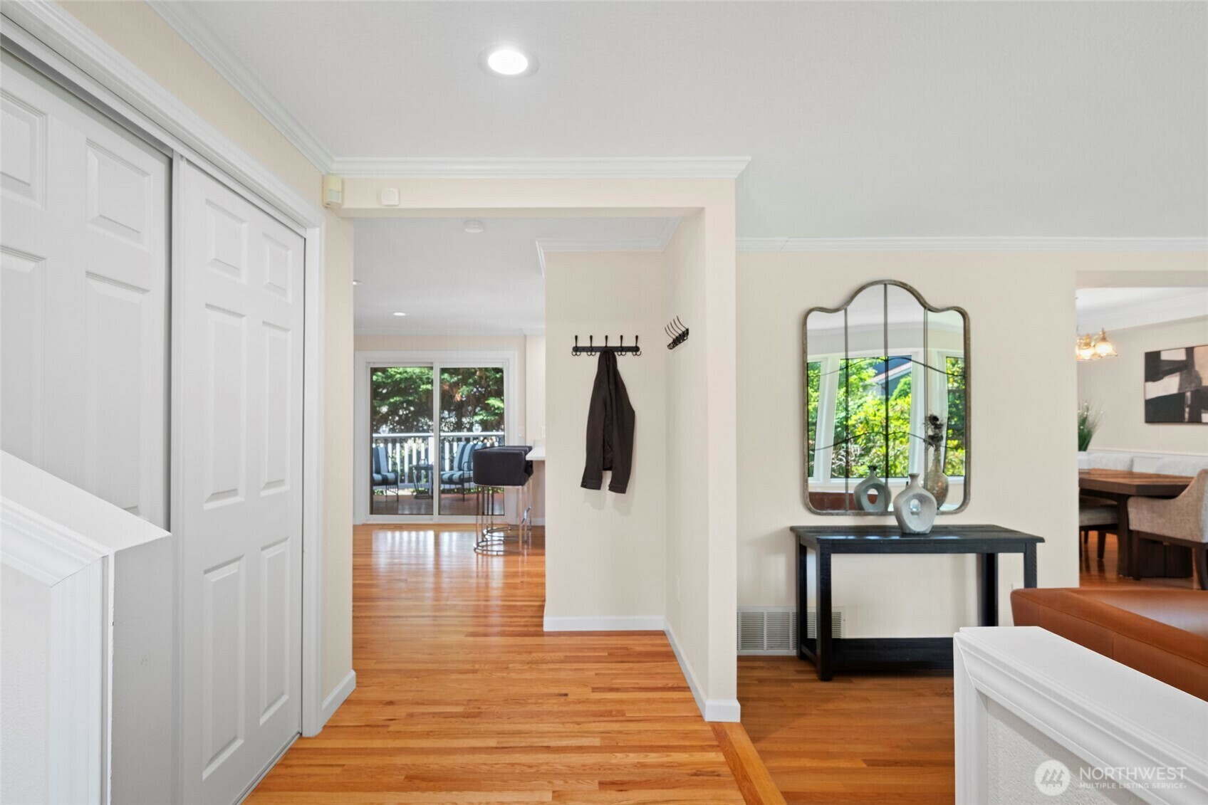 Property Photo: 5610 S 296th Court WA 98001