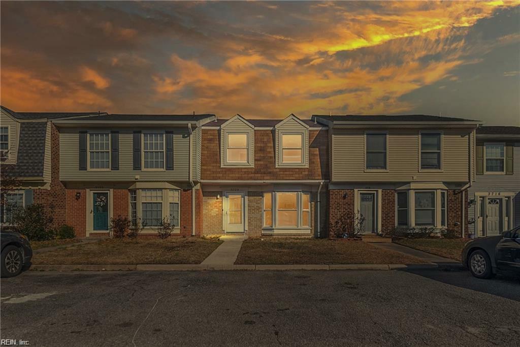 Property Photo:  3720 Northwood Ct  VA 23452 