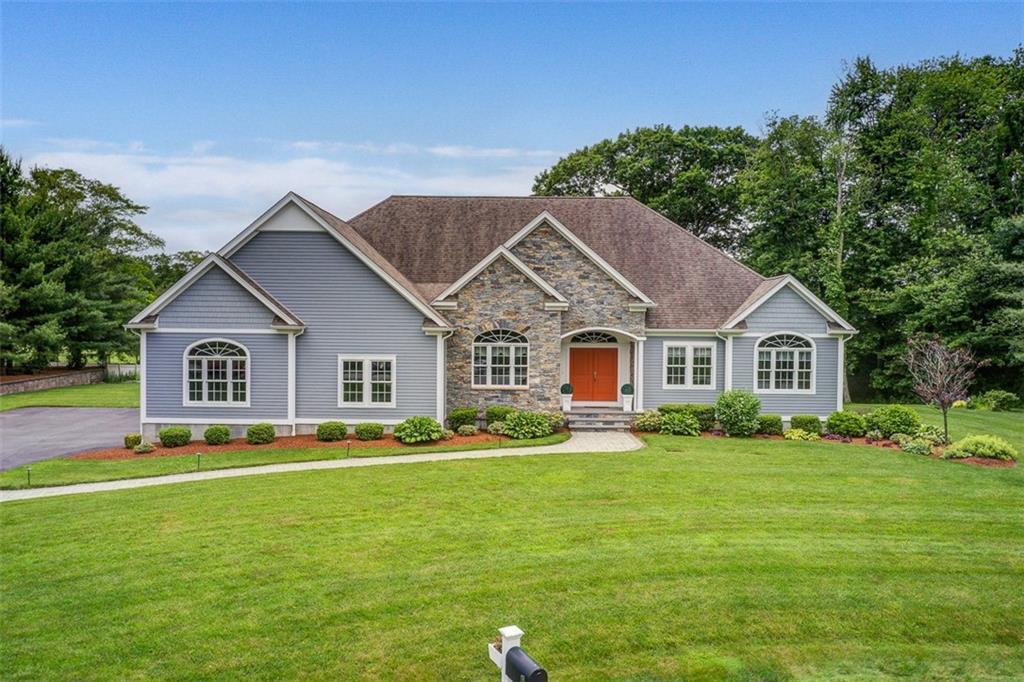 Property Photo: 6 Kenwood Court MA 02771