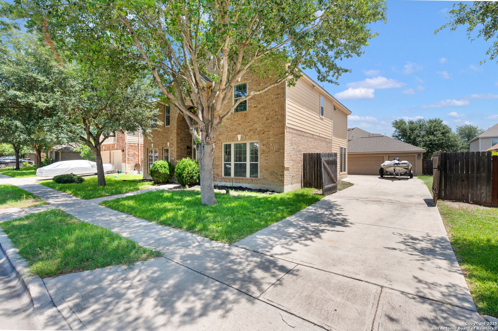 Property Photo: 3027 Hidden Meadow TX 78155