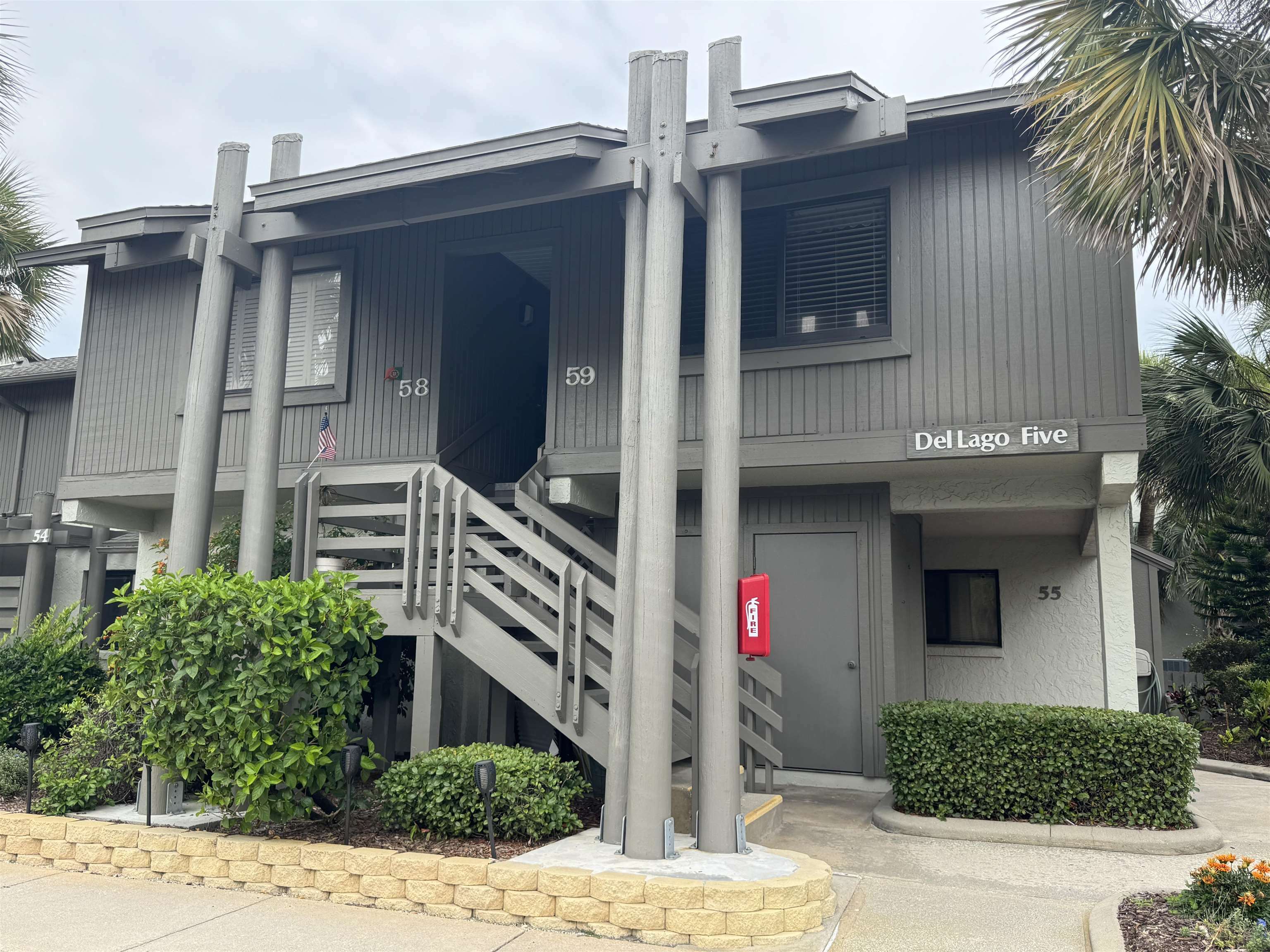 Property Photo: 59 Village Del Lago Cir 59 FL 32080