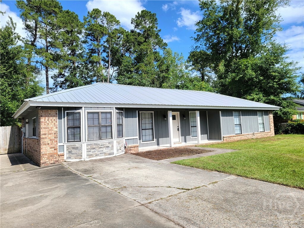 Property Photo: 104 Cedar Street GA 31313