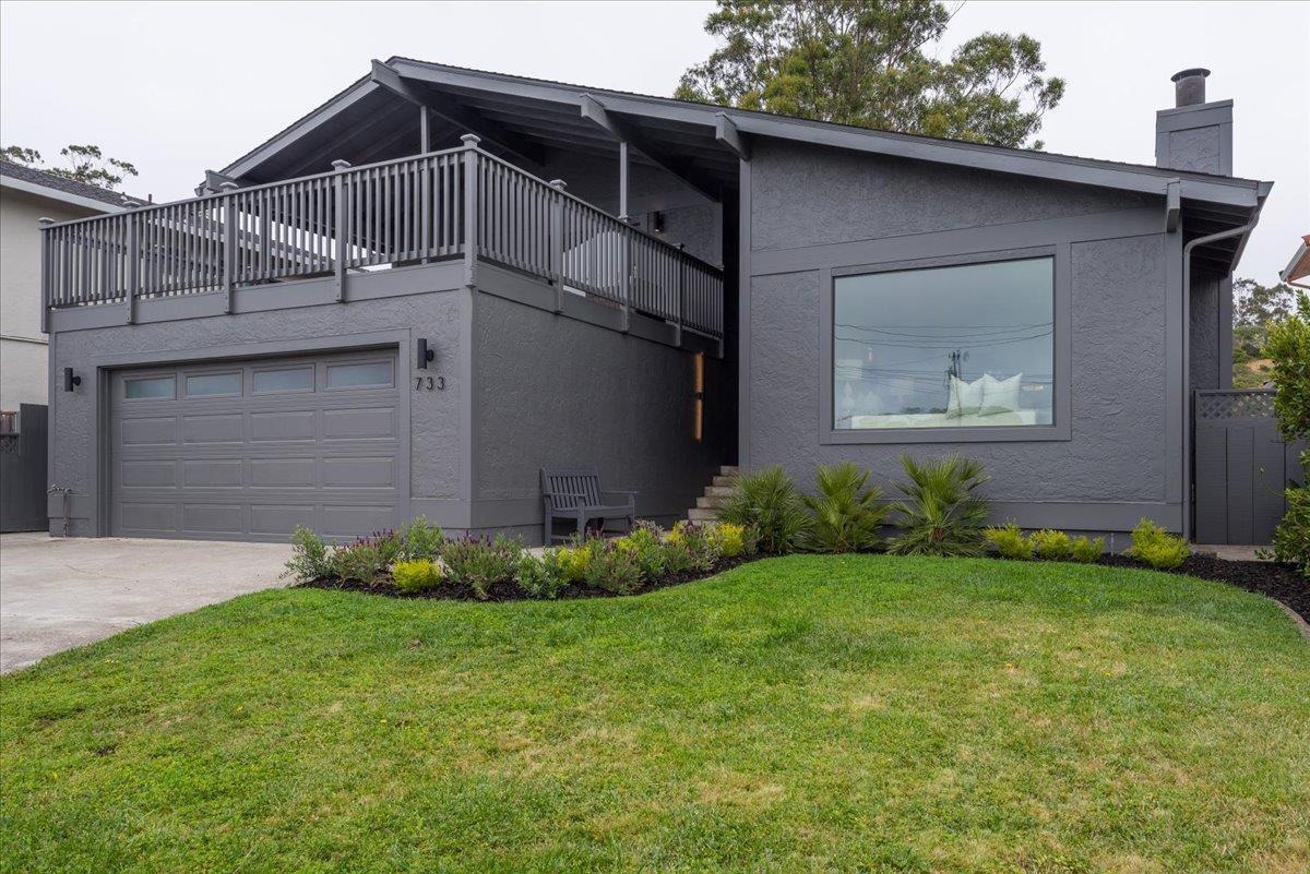Property Photo: 733 Arroyo Leon Drive CA 94019
