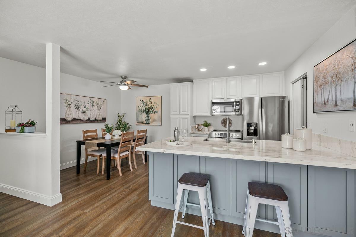 Property Photo: 21981 Rimhurst Dr. L CA 92630