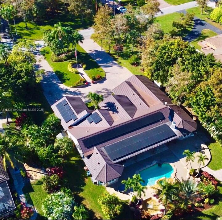 Property Photo: 5954 NW 74th Ter FL 33067