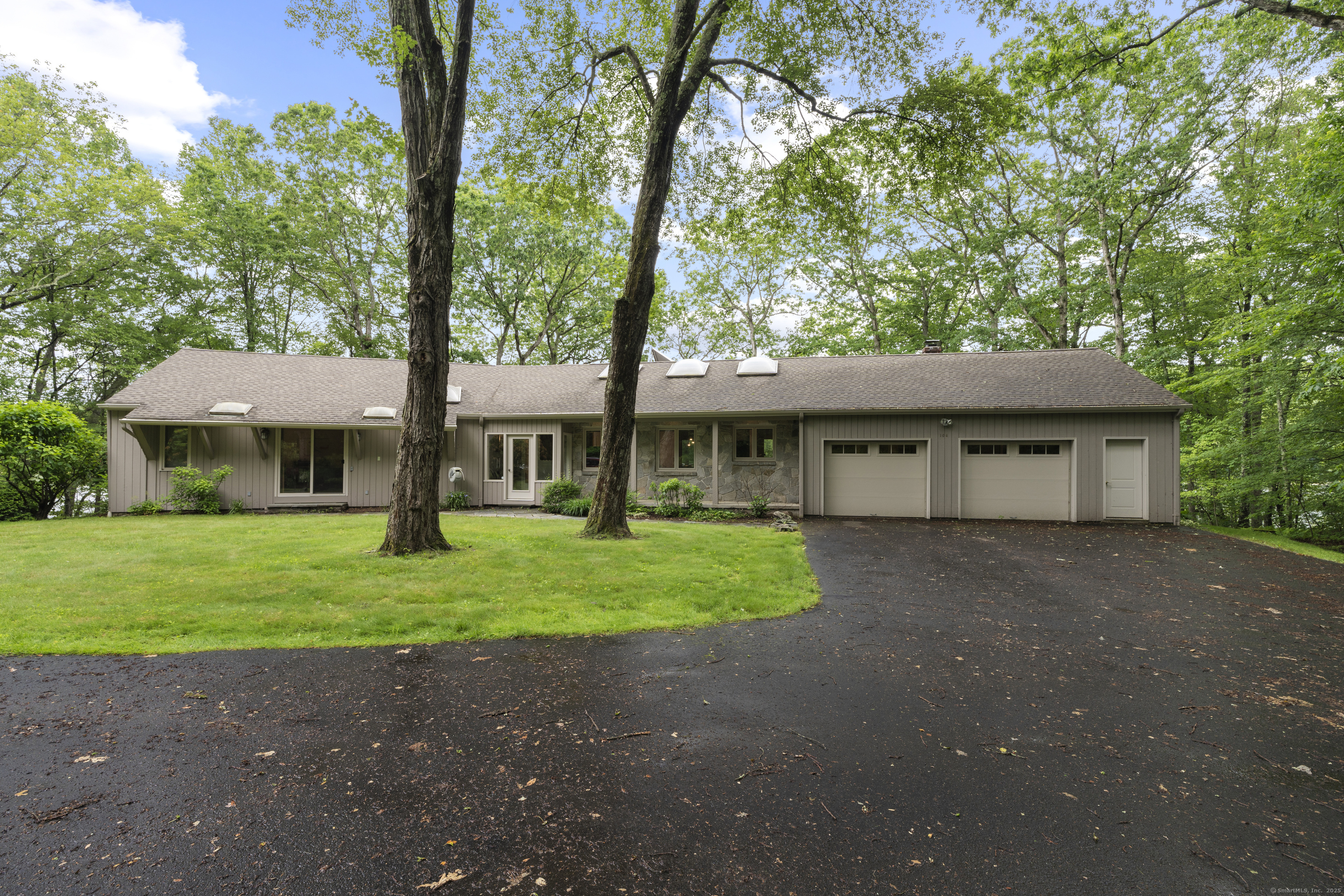 Property Photo: 104 Long Meadow Road CT 06751