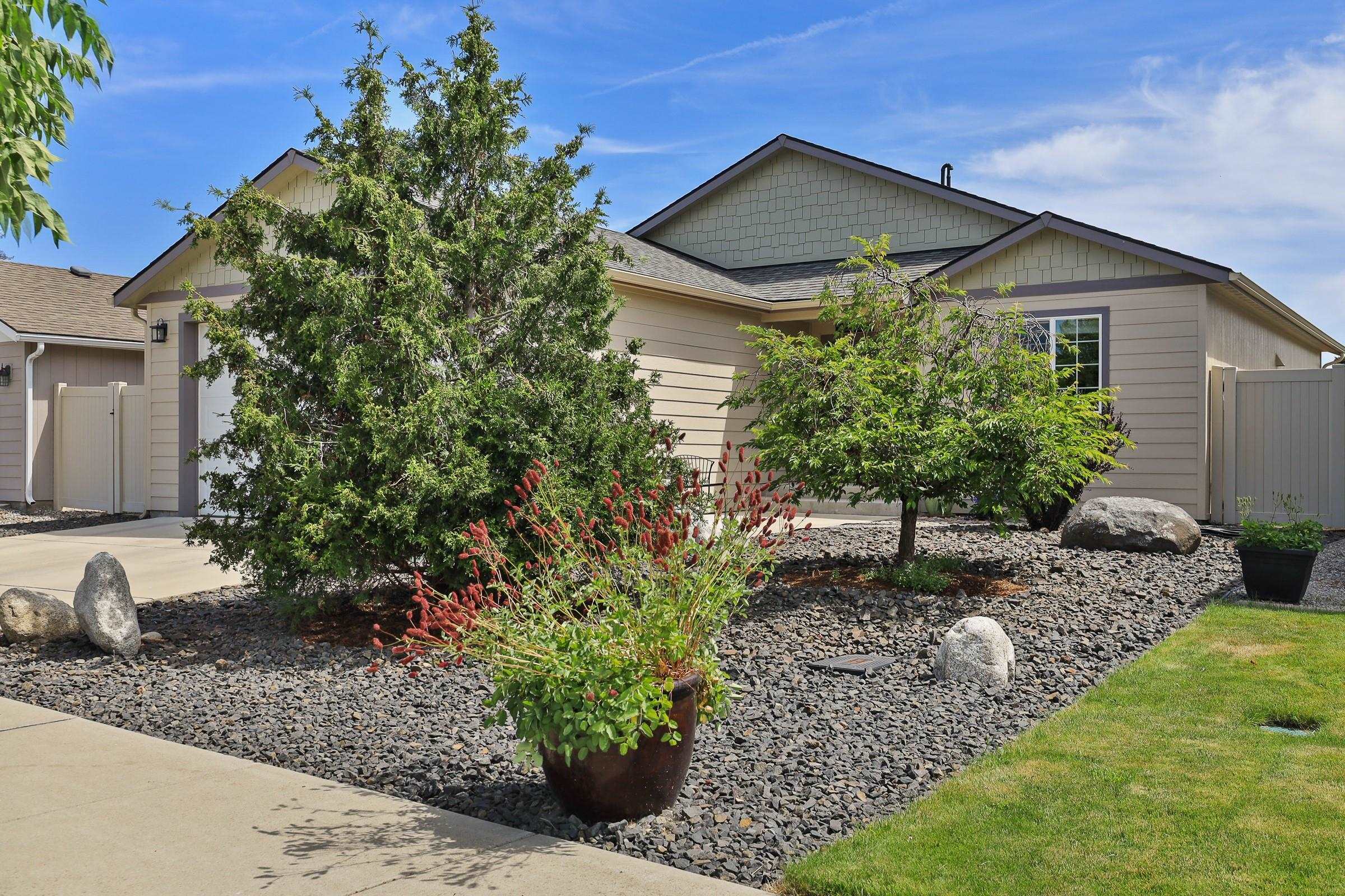 Property Photo: 16928 E Nora Ave WA 99016
