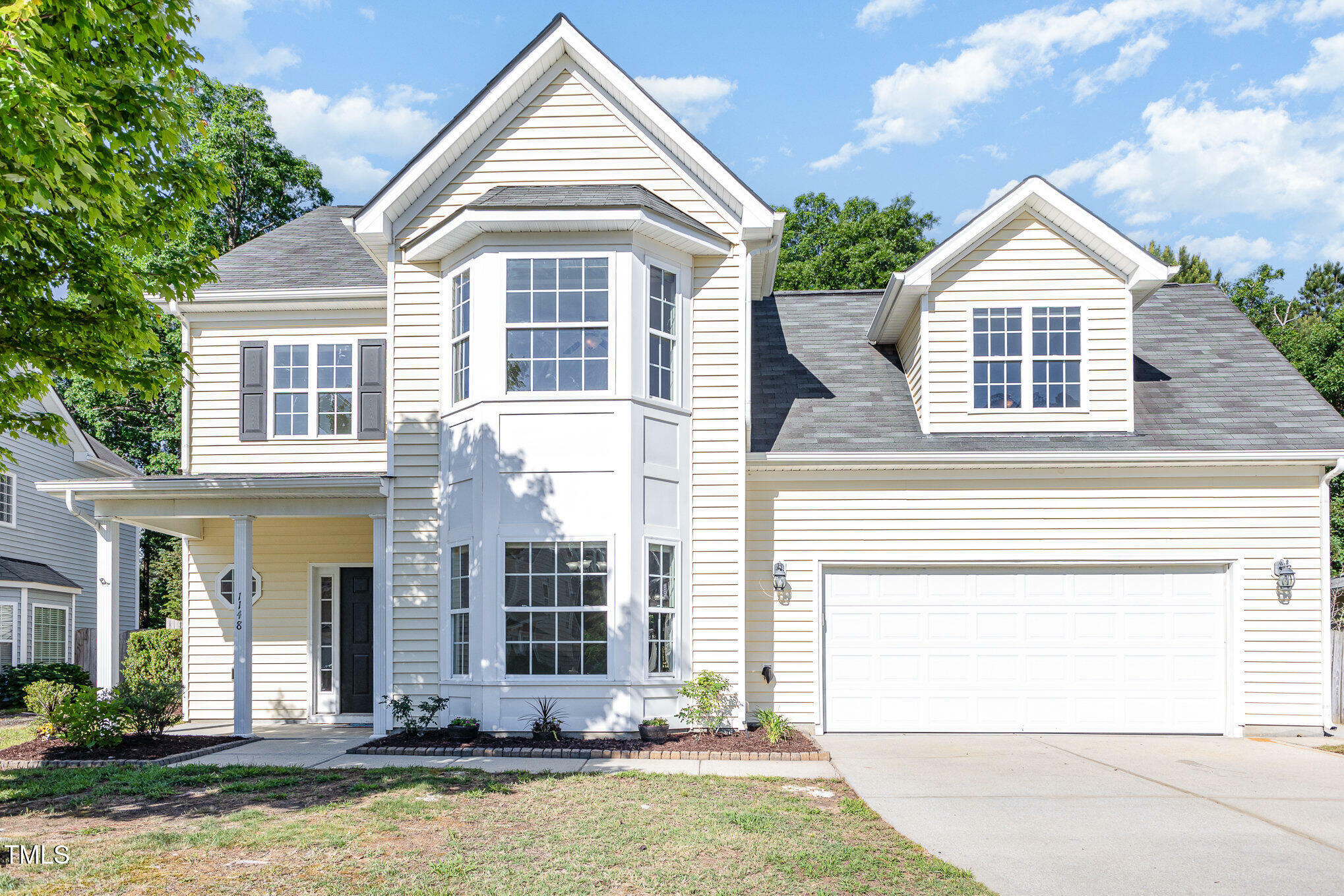Property Photo: 1148 Dexter Ridge Drive NC 27540