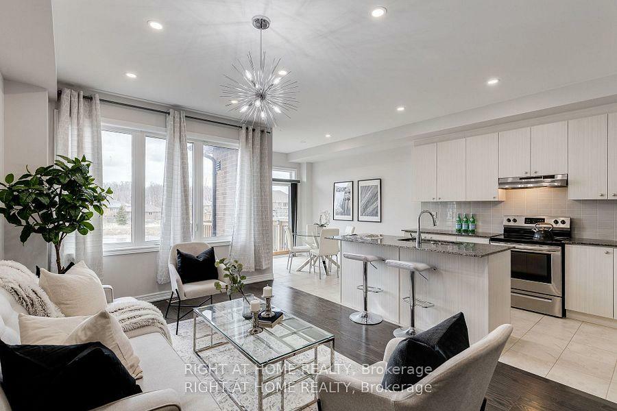 Photo de la propriété: 2017 Mullen Street ON L9S 0J8