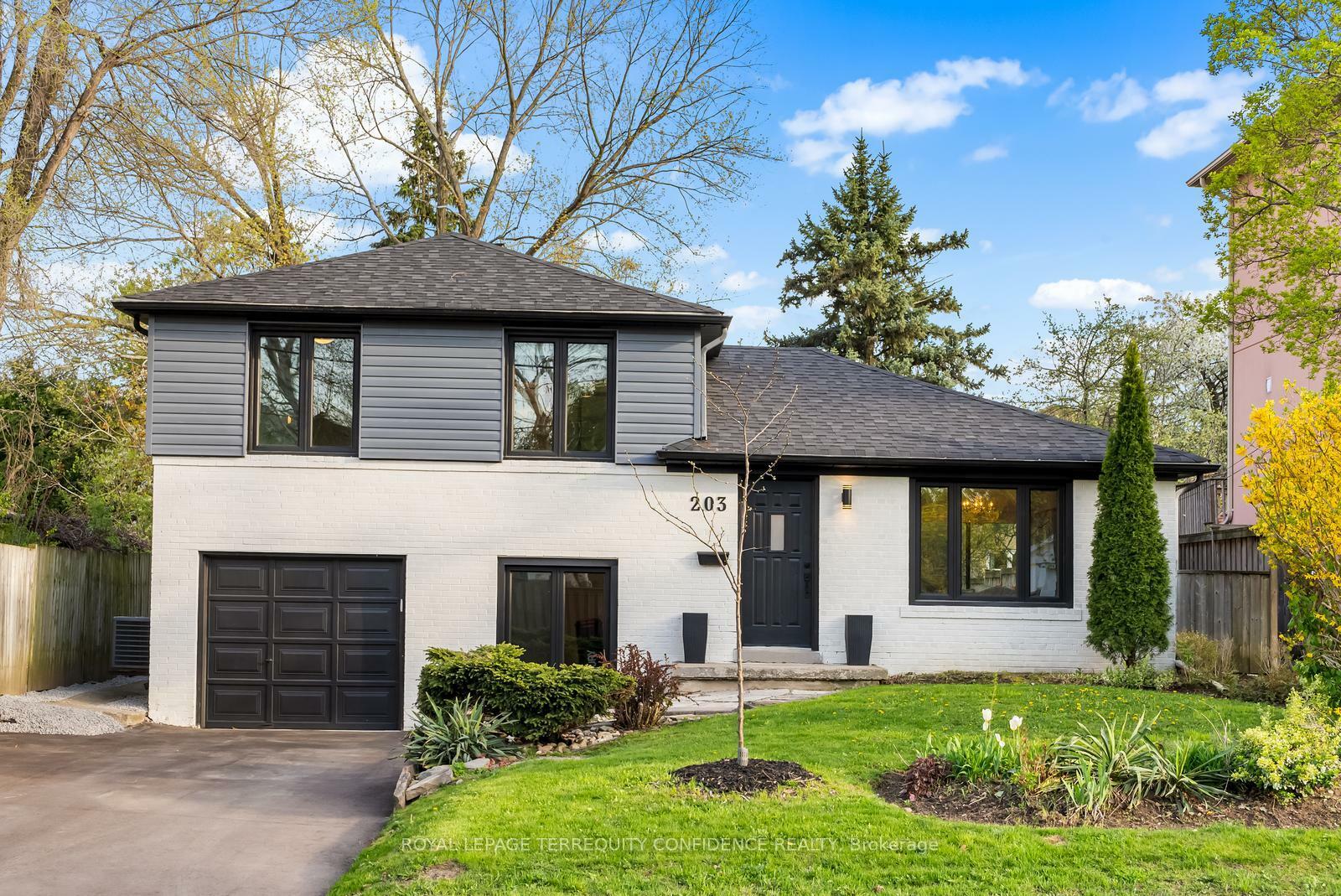 203 Churchill Avenue  Toronto ON M2R 1E2 photo