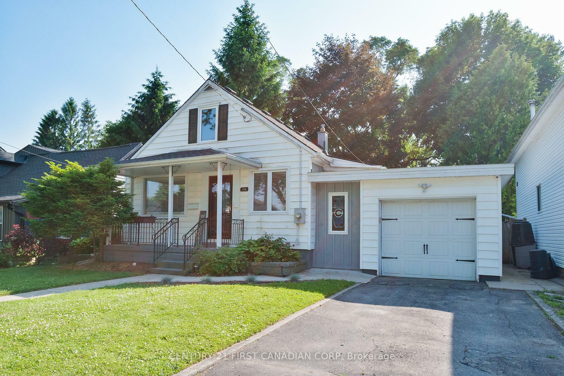 136 Columbia Avenue  London North ON N6H 2K4 photo
