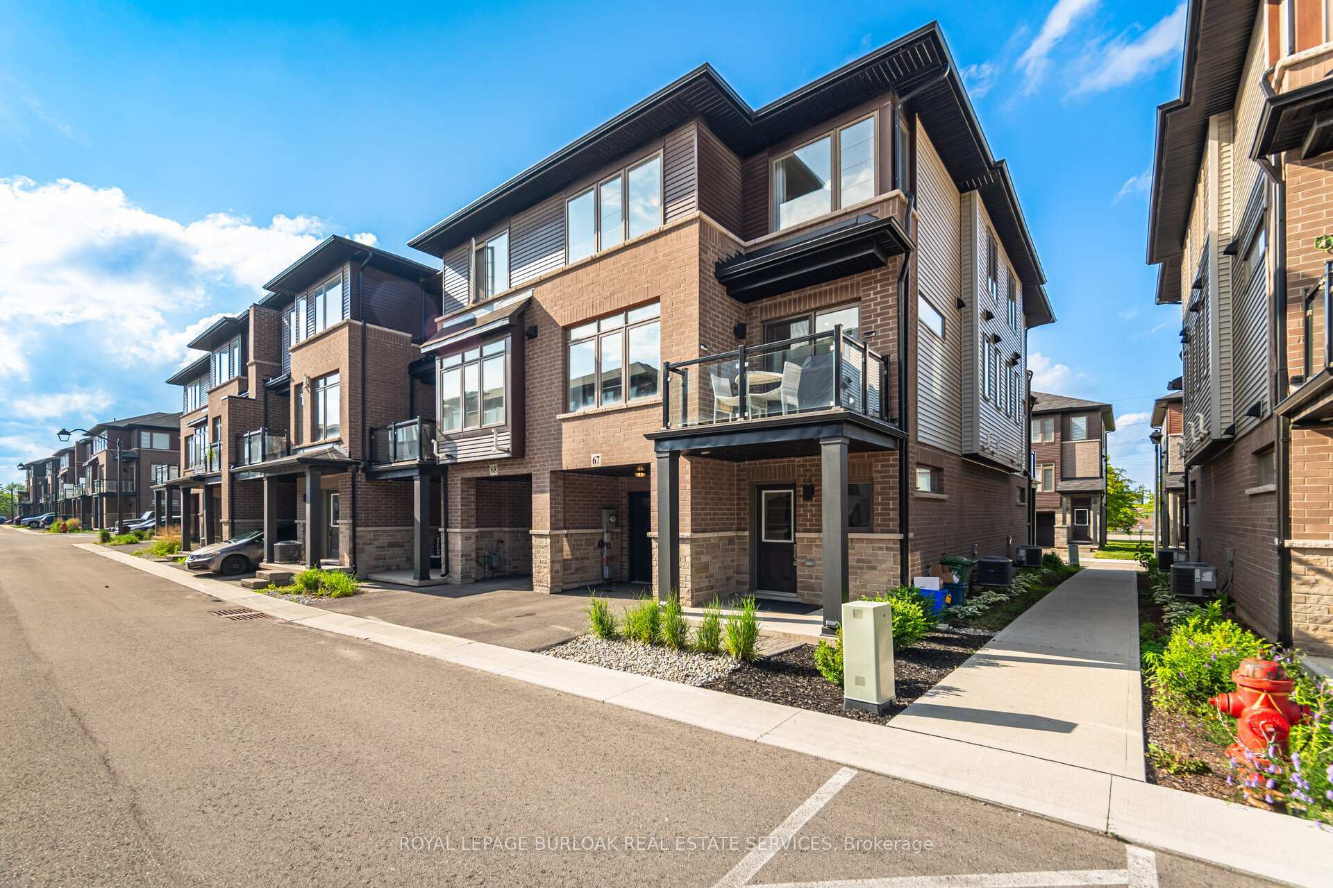 Property Photo: 575 Woodward Avenue 67 ON L8H 6P2