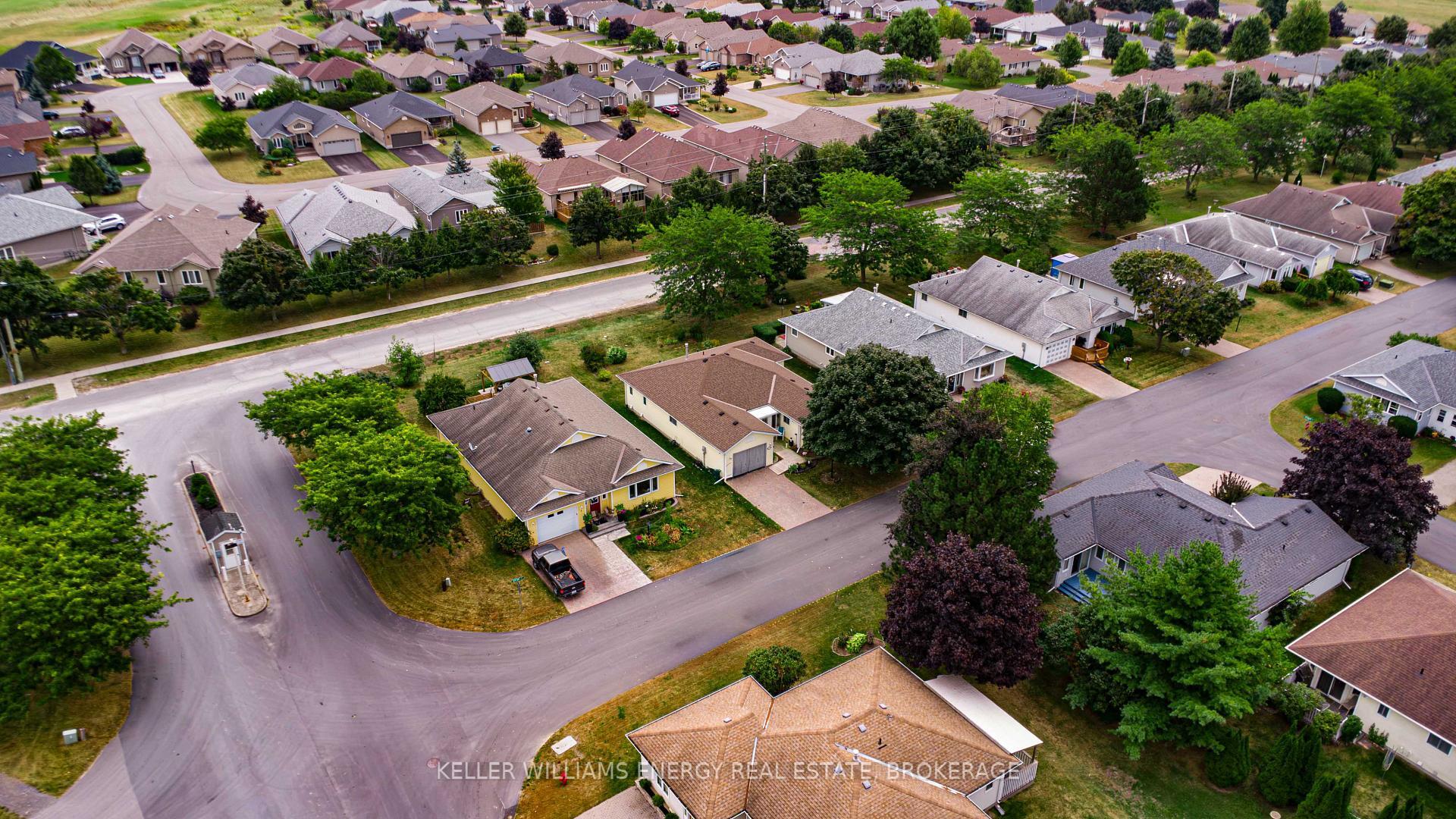 Property Photo: 4 Heritage Drive ON K0K 3L0