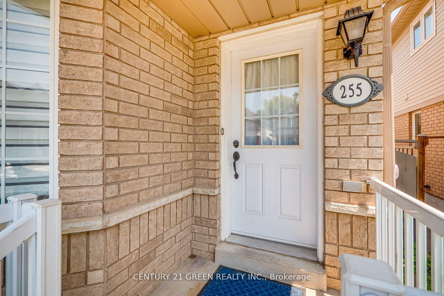 Photo de la propriété:  255 Fasken Court  ON L9T 6S8 
