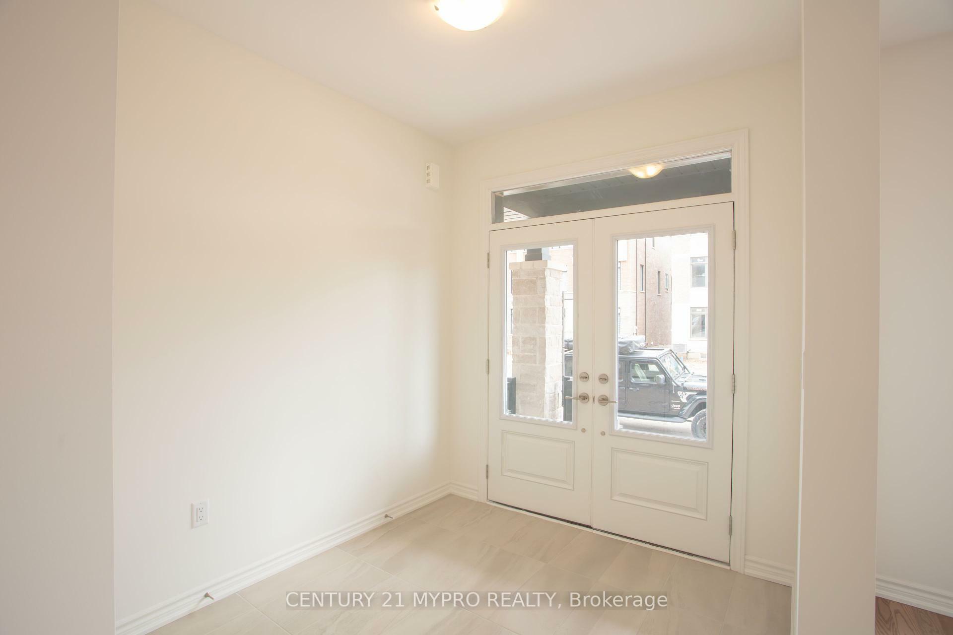 Property Photo: 1101 Wheat Boom Drive ON L6H 7H5