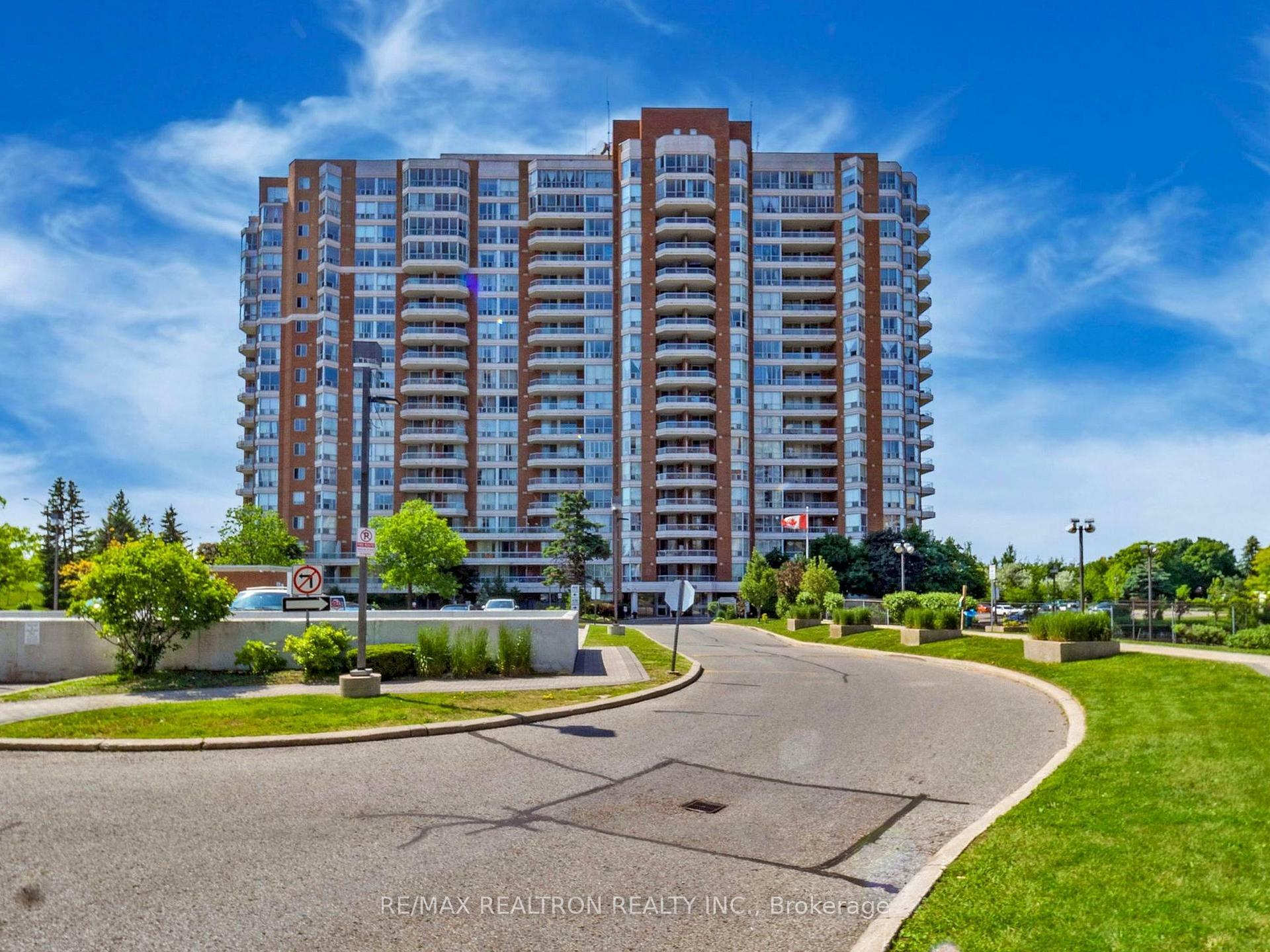 Property Photo: 430 McLevin Avenue 1606 ON M1B 5P1