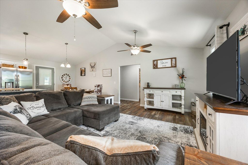 Property Photo:  439 Ferry Bend Trail  TN 38571 