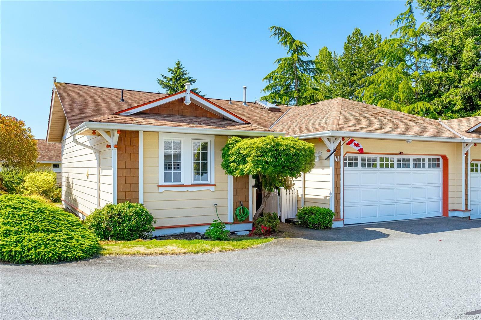 Property Photo: 9933 Chemainus Rd 41 BC V0R 1K0