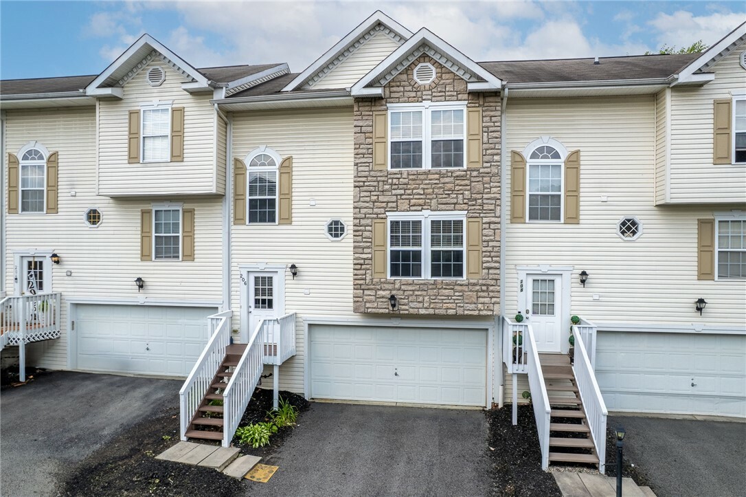 Property Photo: 206 Mountain Dr PA 15106