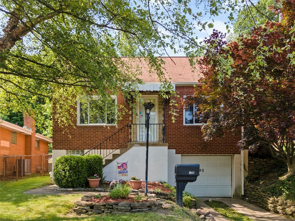 Property Photo: 190 Noll Ave PA 15205