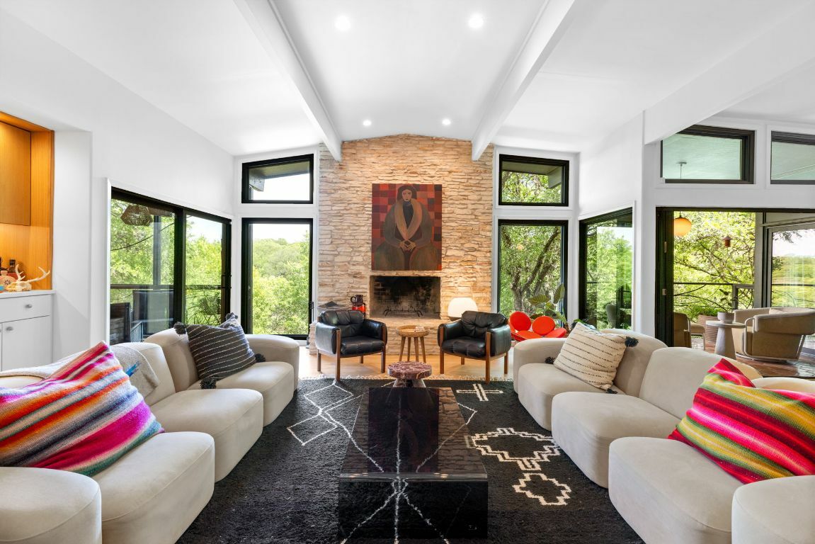 Property Photo: 1805 Brookhaven Drive TX 78704