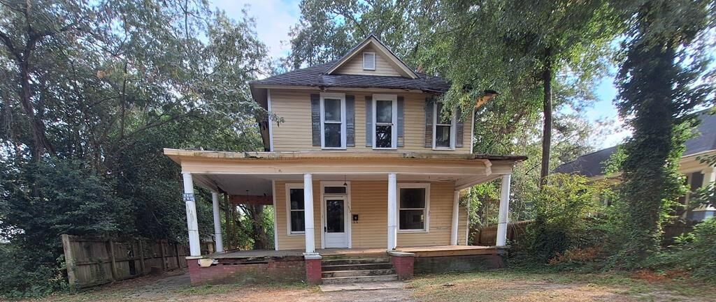 Property Photo:  312 E 14th Avenue  GA 31015 