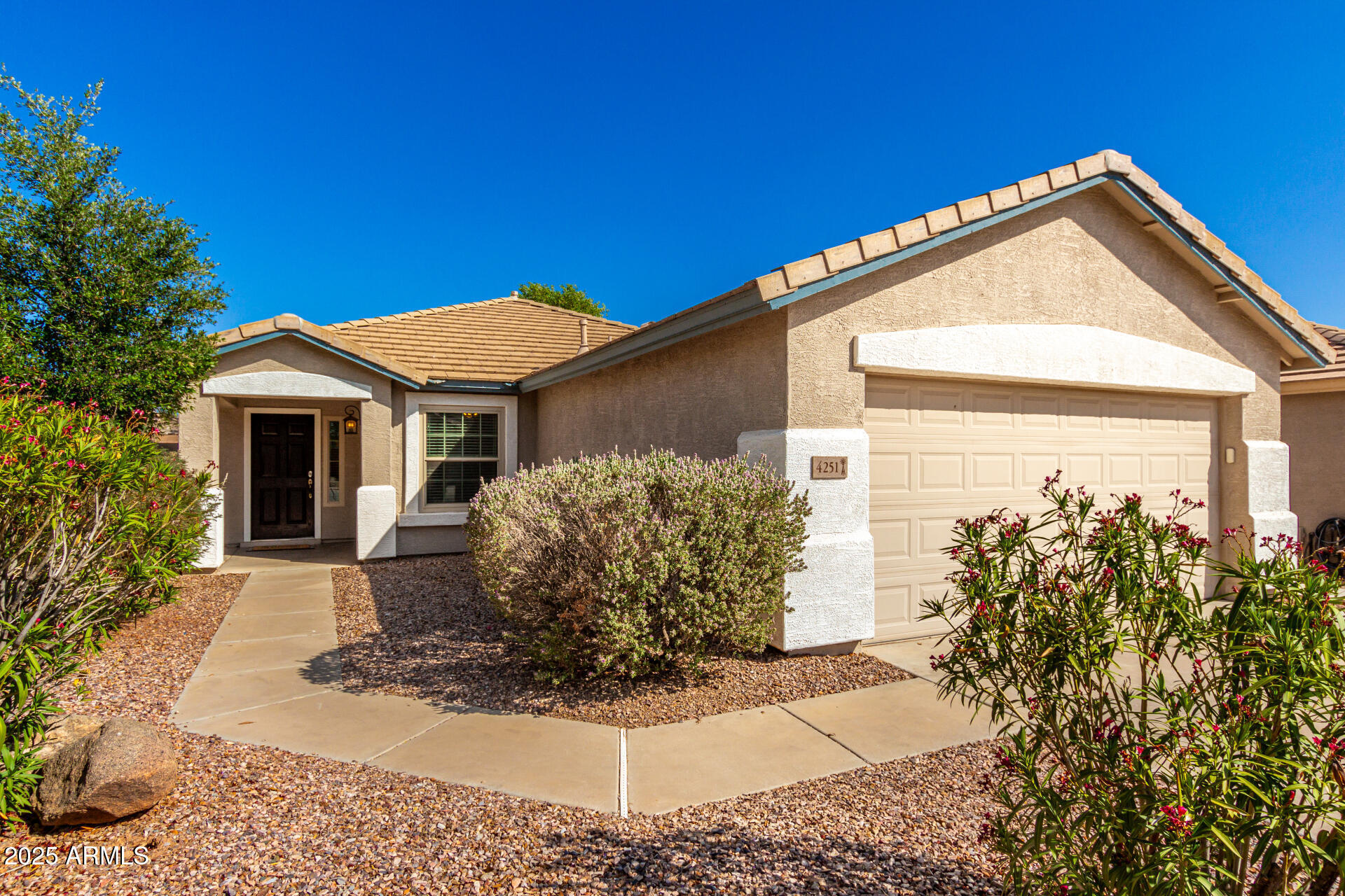 Property Photo:  4251 E Sundance Avenue  AZ 85297 