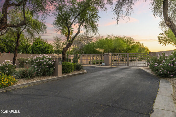 Property Photo:  7640 E Poinsettia Drive  AZ 85260 
