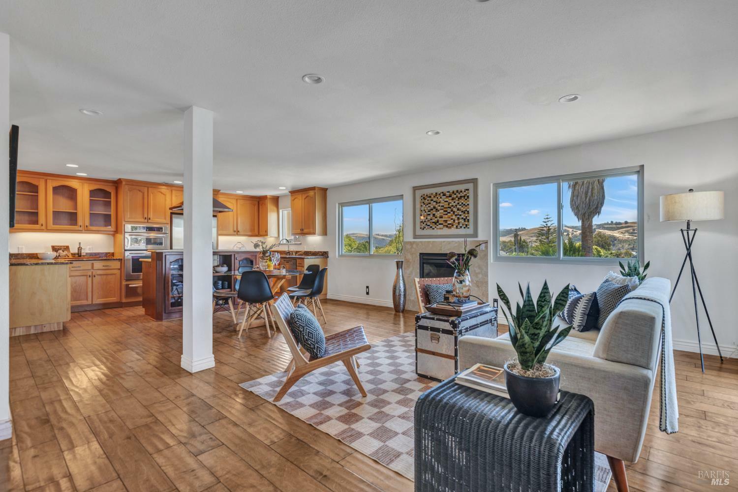Property Photo: 1130 W 9th Street CA 94510
