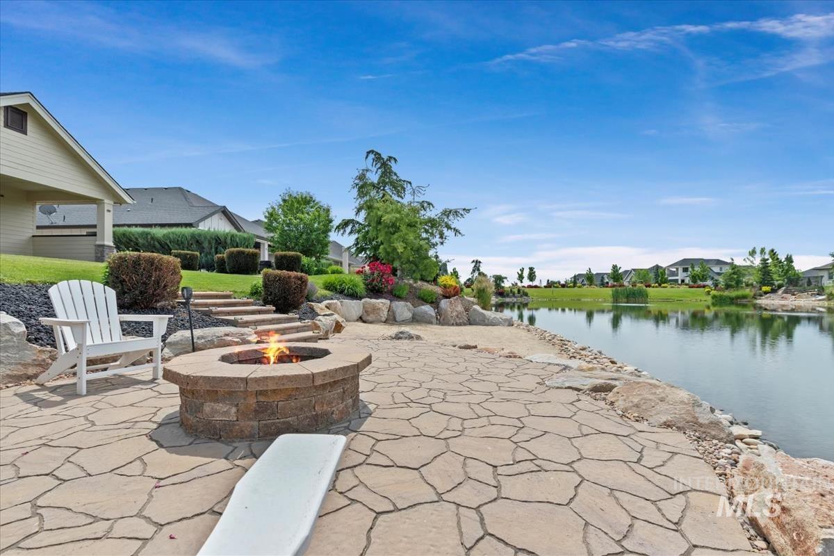 Property Photo: 1429 N Laconia Ave. ID 83616