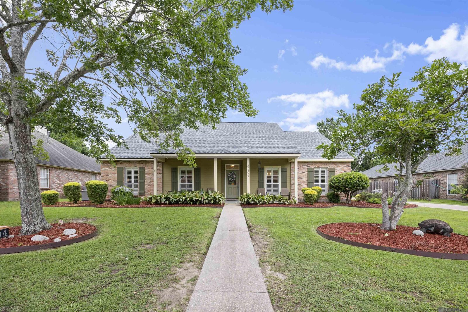 Property Photo:  6104 Destrehan Dr  LA 70820 