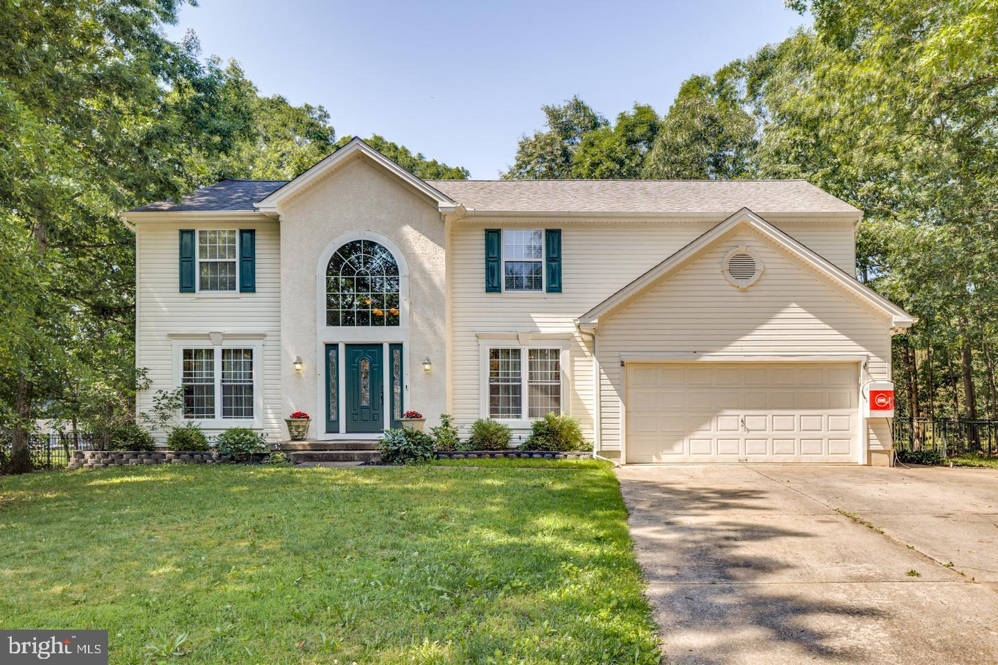 Property Photo: 1632 Whispering Woods Drive NJ 08094