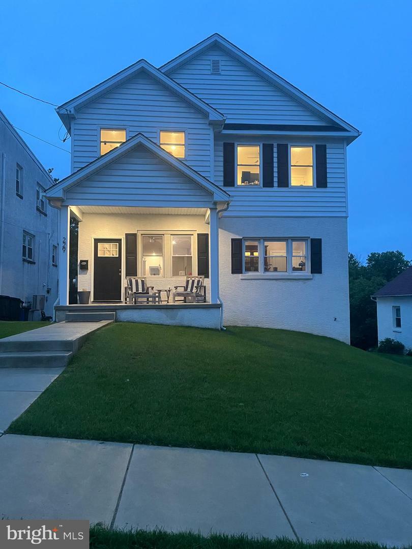 229 W 9th Avenue  Conshohocken PA 19428 photo