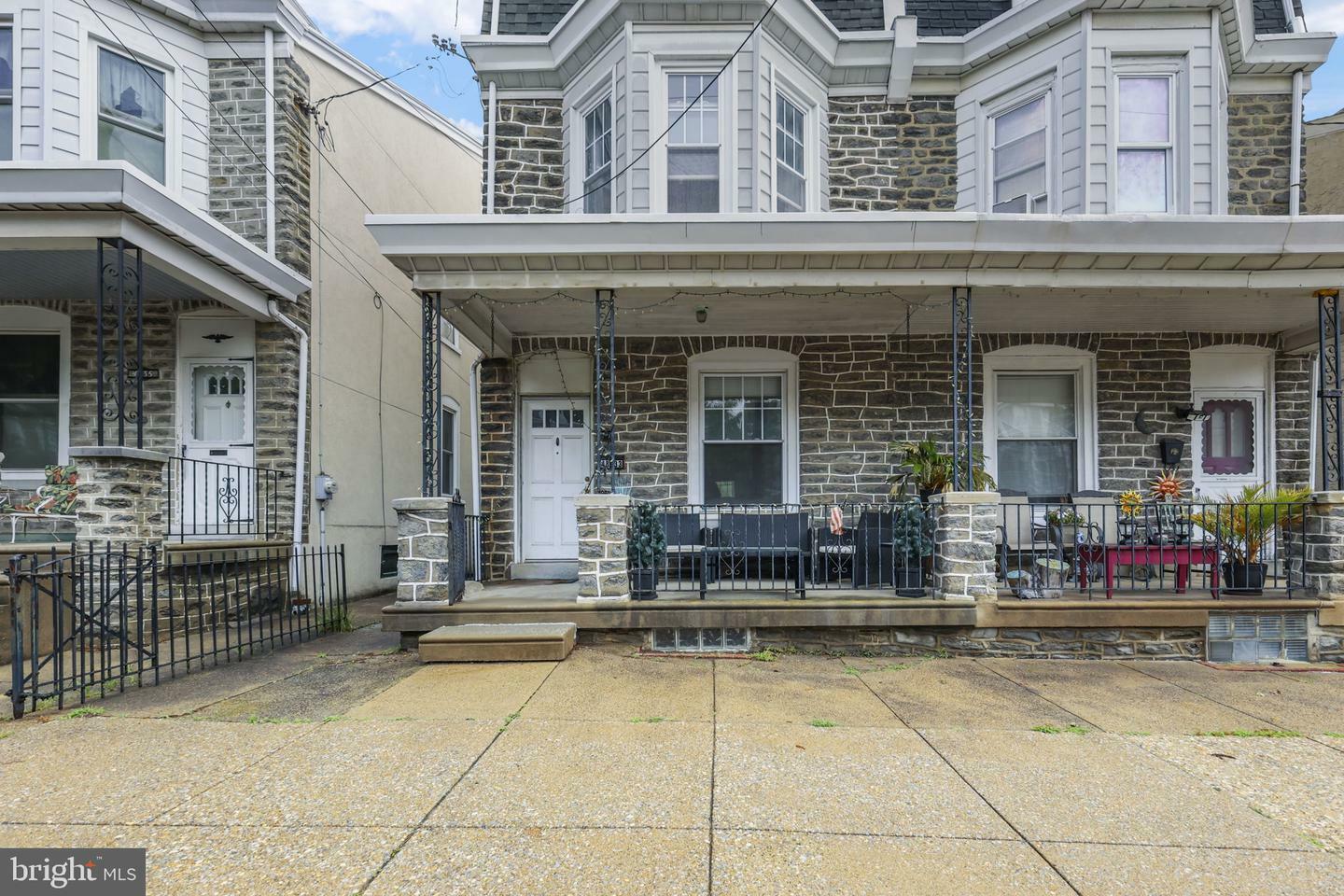 4333 Pechin Street  Philadelphia PA 19128 photo