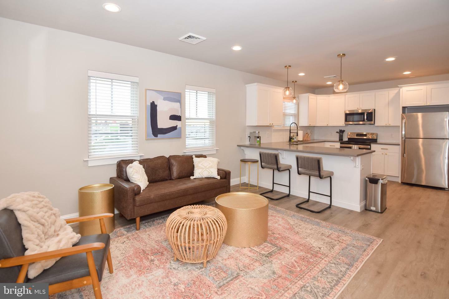Property Photo: 1401 Market Street 2R PA 17011