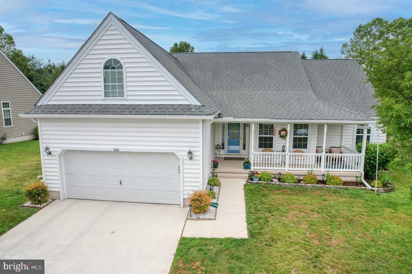 Property Photo:  202 S Landing Drive  DE 19963 