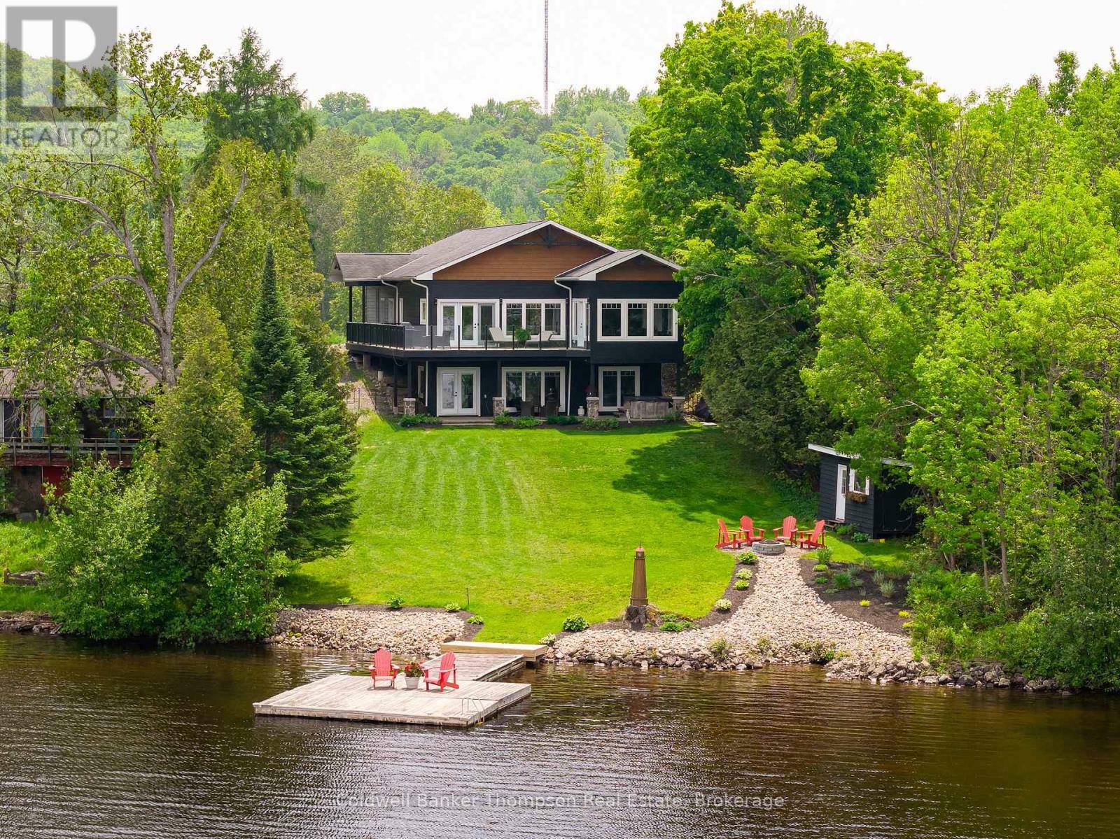 Property Photo:  150 Lighthouse Point Road  ON P1H 1Y7 