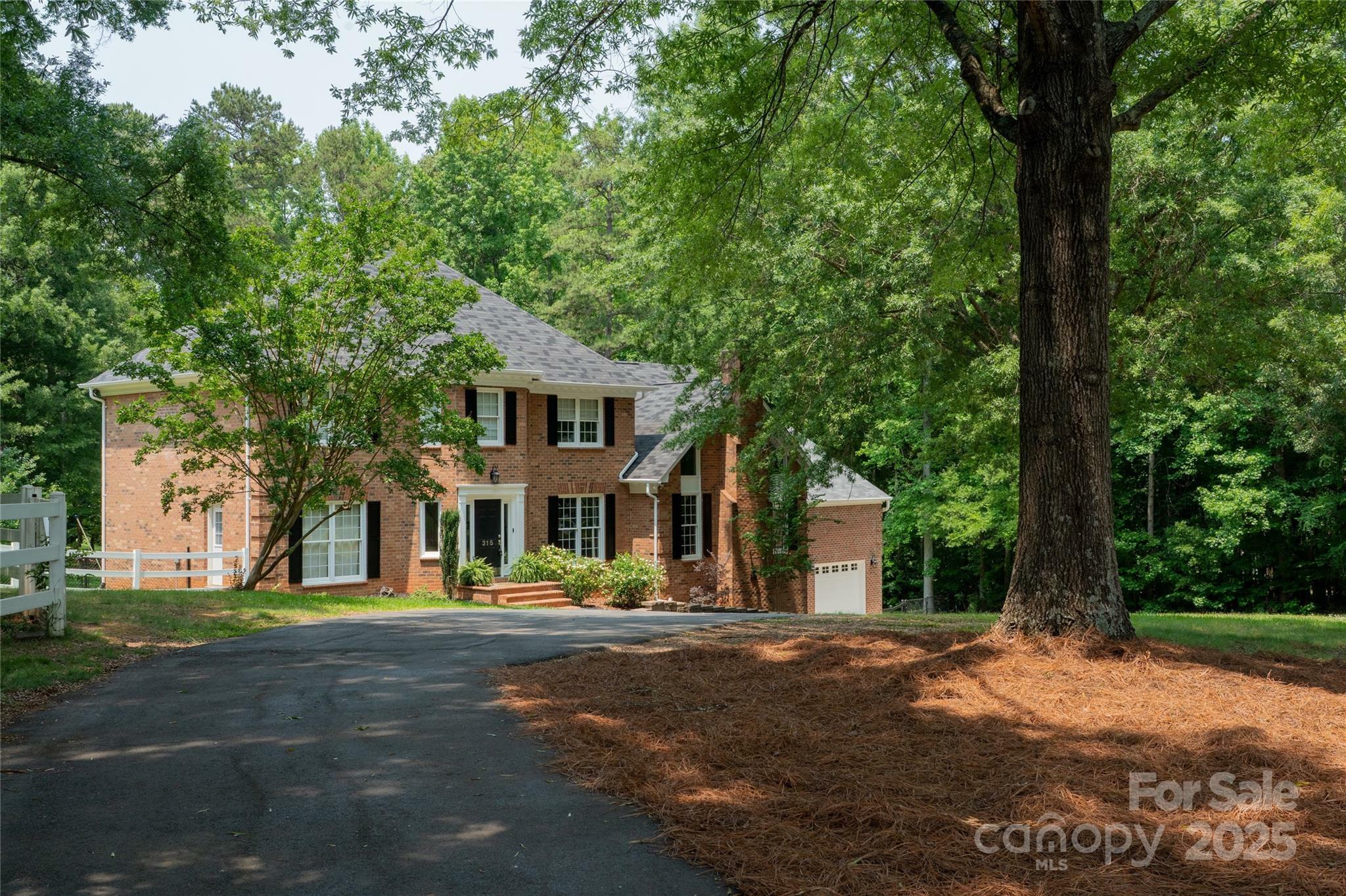 Property Photo: 315 Red Barn Trail NC 28104