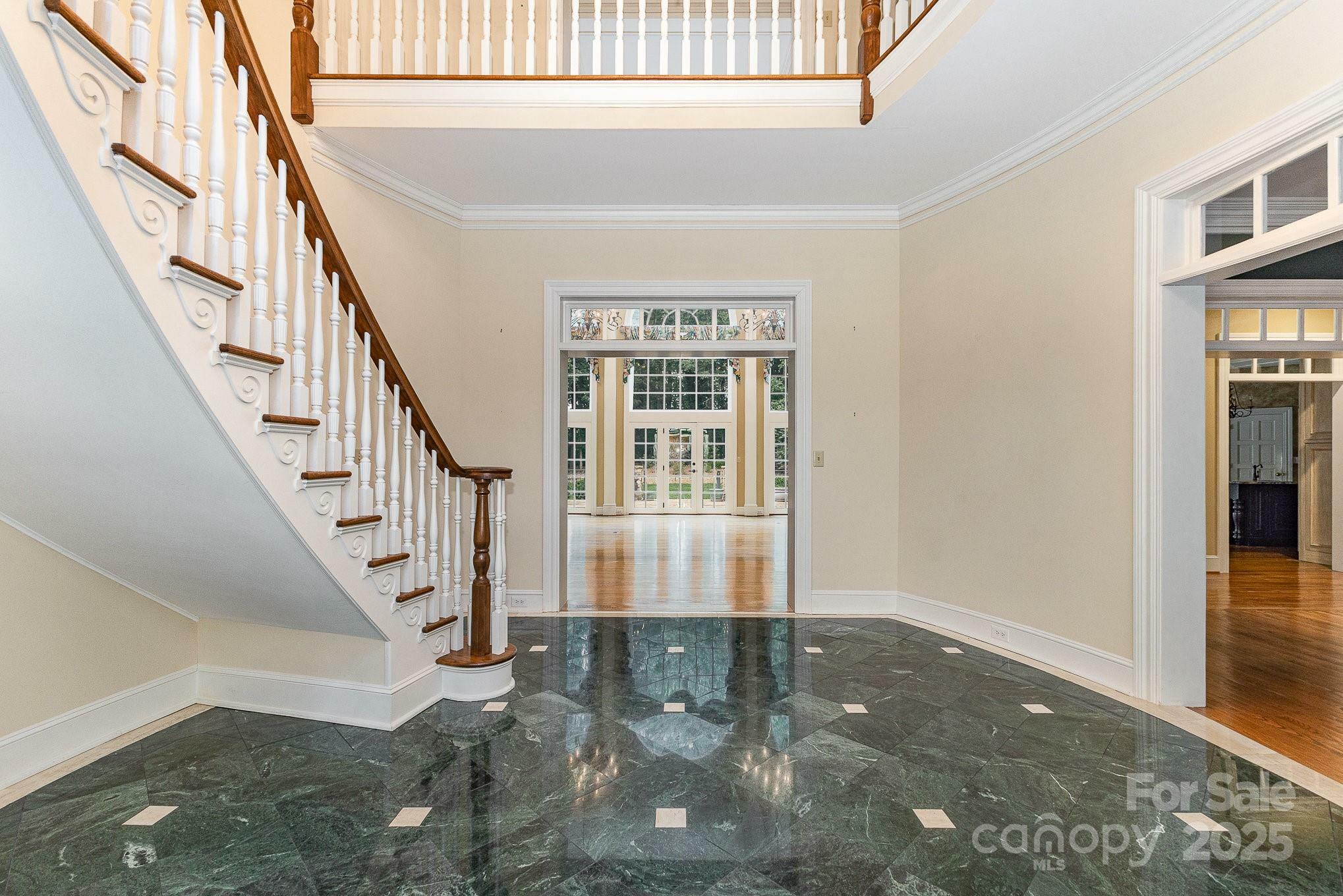 Property Photo: 517 Kingsdown Court NC 28173