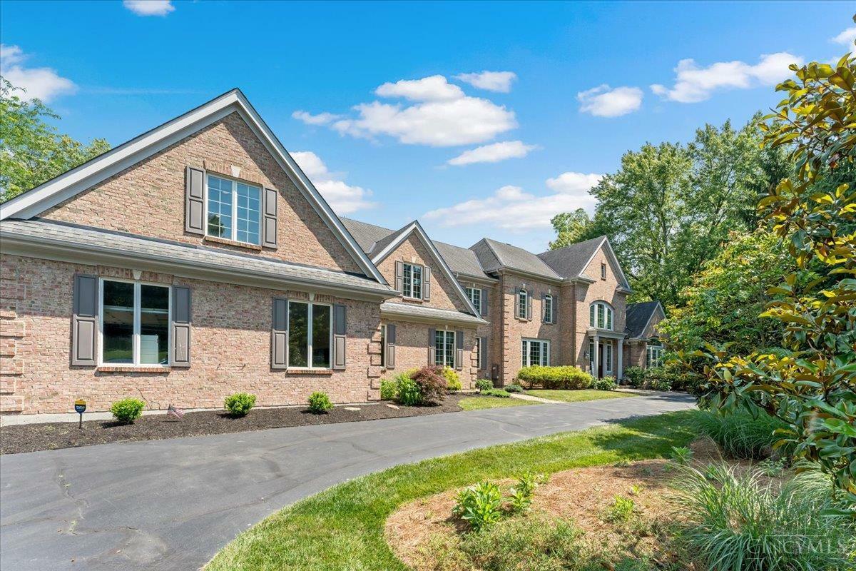 Property Photo:  9123 E Kemper Road  OH 45249 