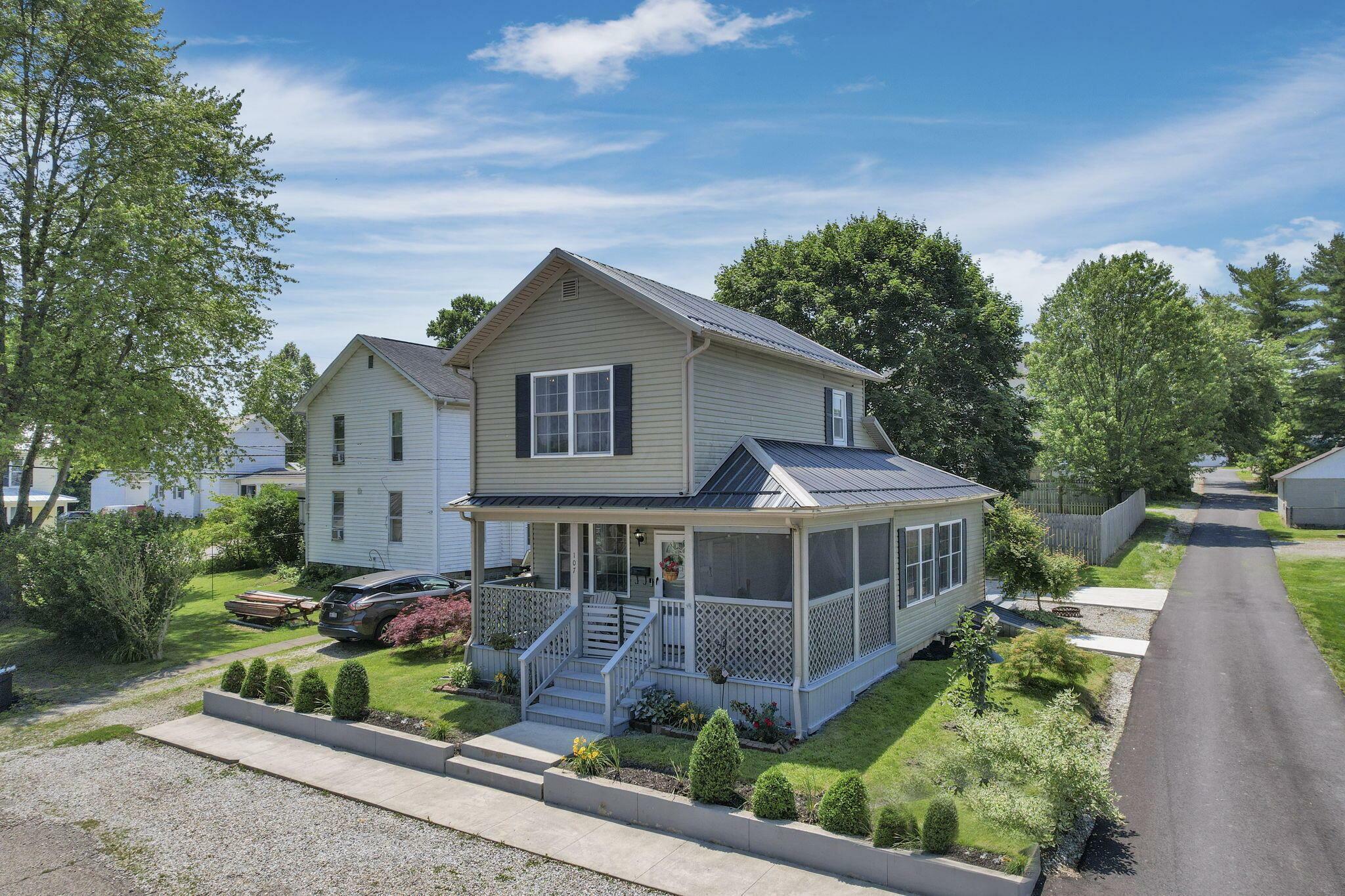 Property Photo: 107 N Factory Street OH 43105