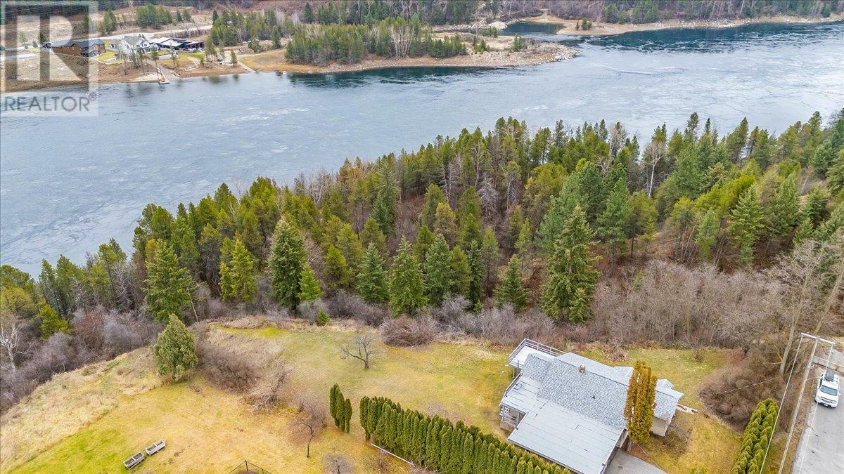 Property Photo: 3601 3rd Avenue BC V1N 2R7