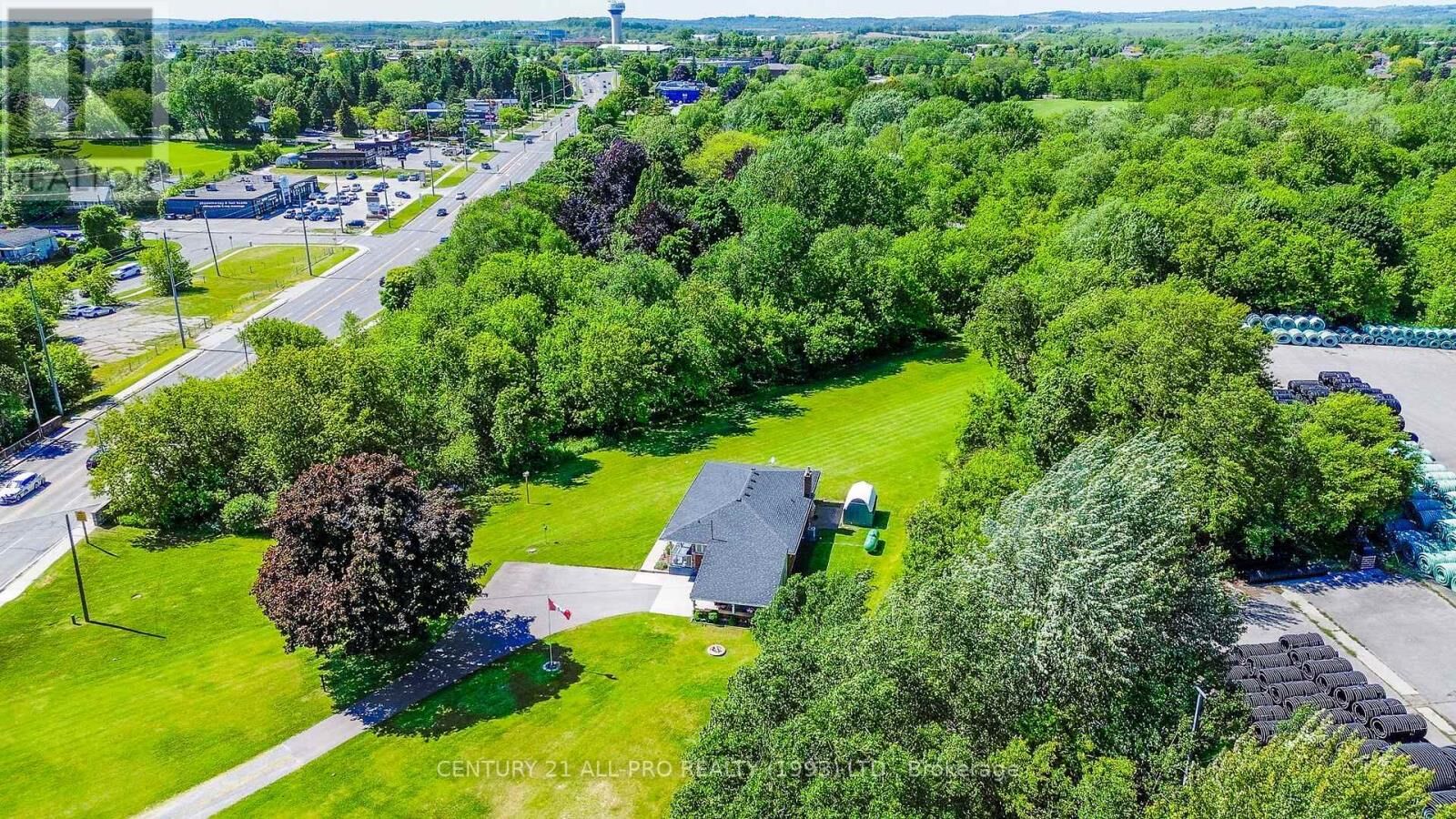 Photo de la propriété:  670 William Street  ON K9A 3A5 