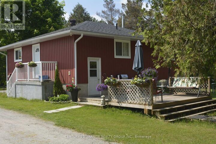 Property Photo:  671 Hastings Street North  ON K0L 1C0 