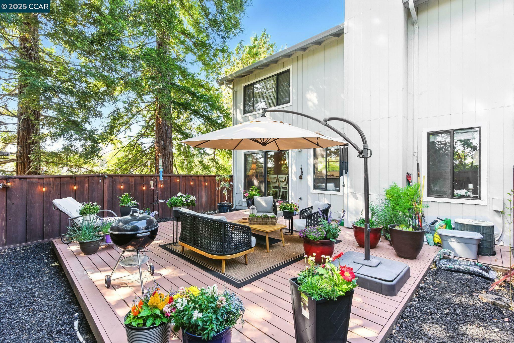 Property Photo: 223 Via Pinada Ln CA 94553