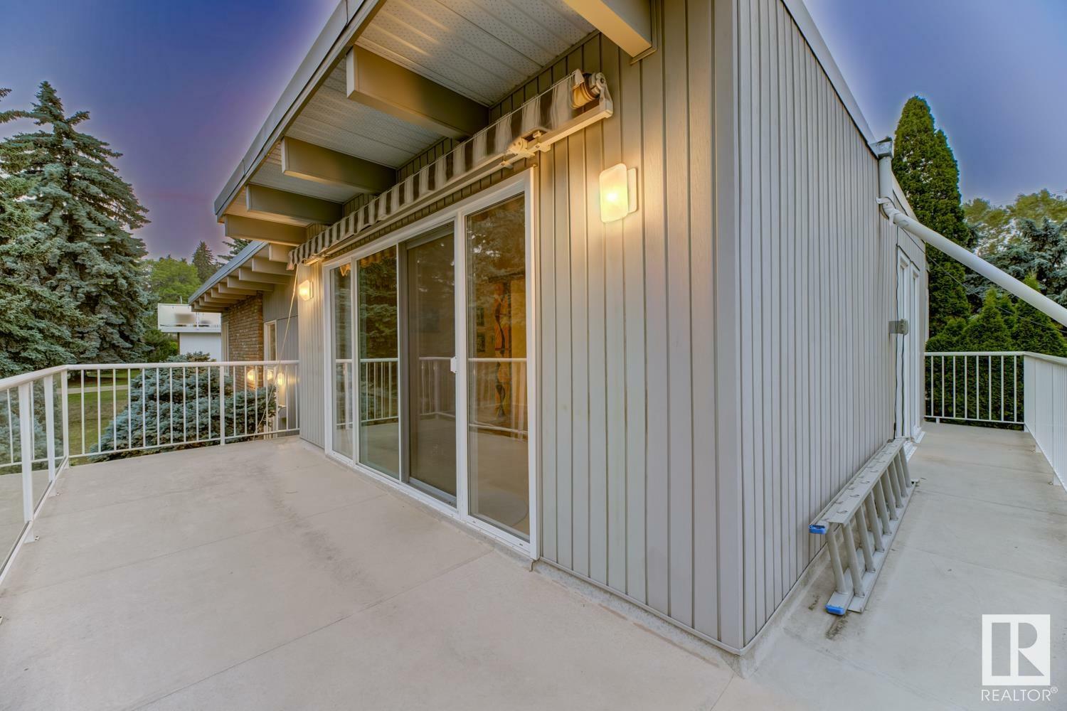 Property Photo: 13512 Buena Vista Road NW AB T5R 5R2