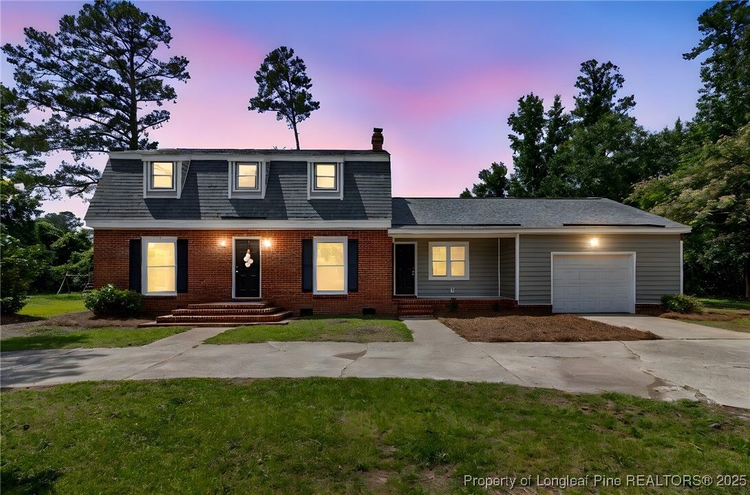 Property Photo:  329 W Railroad Street  NC 28371 