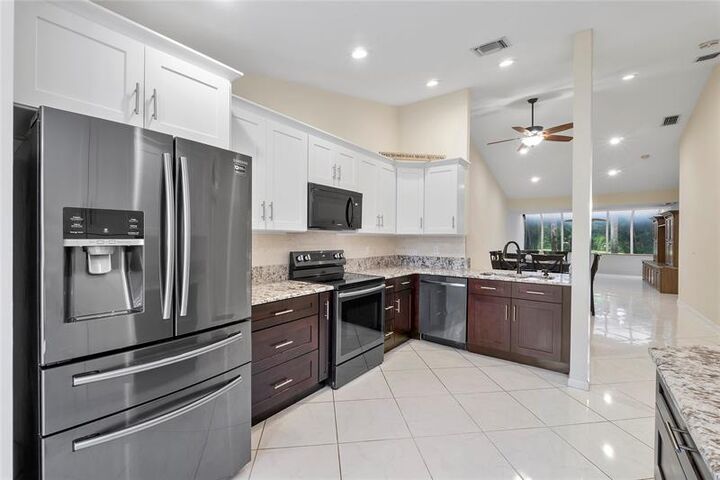 22665 Meridiana Dr  Boca Raton FL 33433 photo
